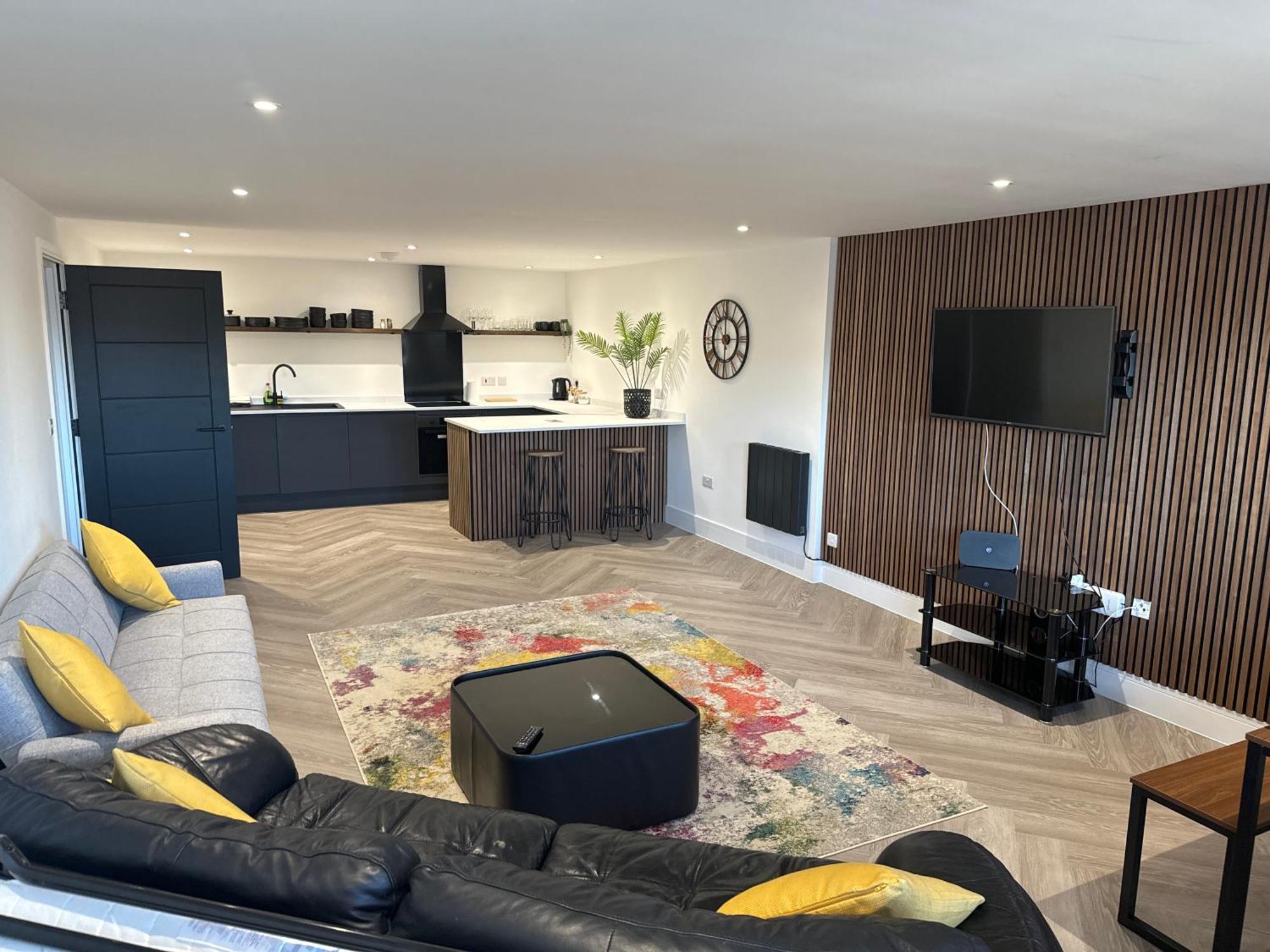 New 2 Bed Apartment In Royston High St Exteriör bild